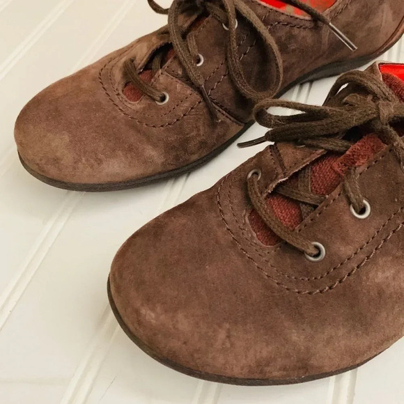 Merrell Suede Shoes  - Picture 2 of 8